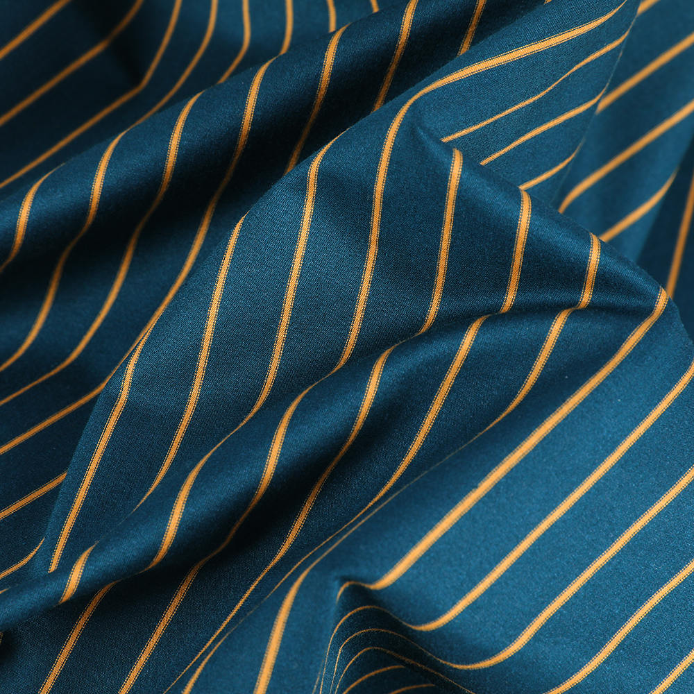 Spandex jersey jersey creatlach léine silk bog-shíoda atá cairdiúil don chraiceann