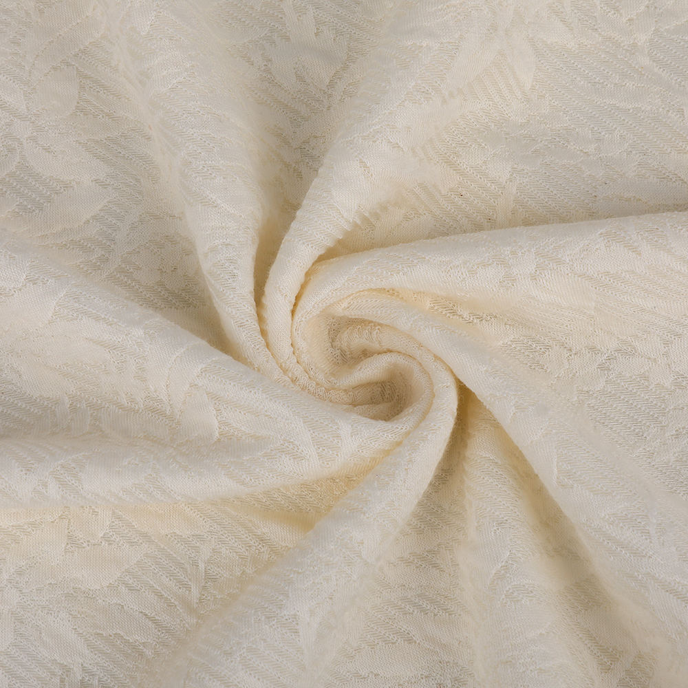 Interlock Jacquard Fabraic cniotáilte atá cairdiúil don chraiceann breathable atá oiriúnach do mhná